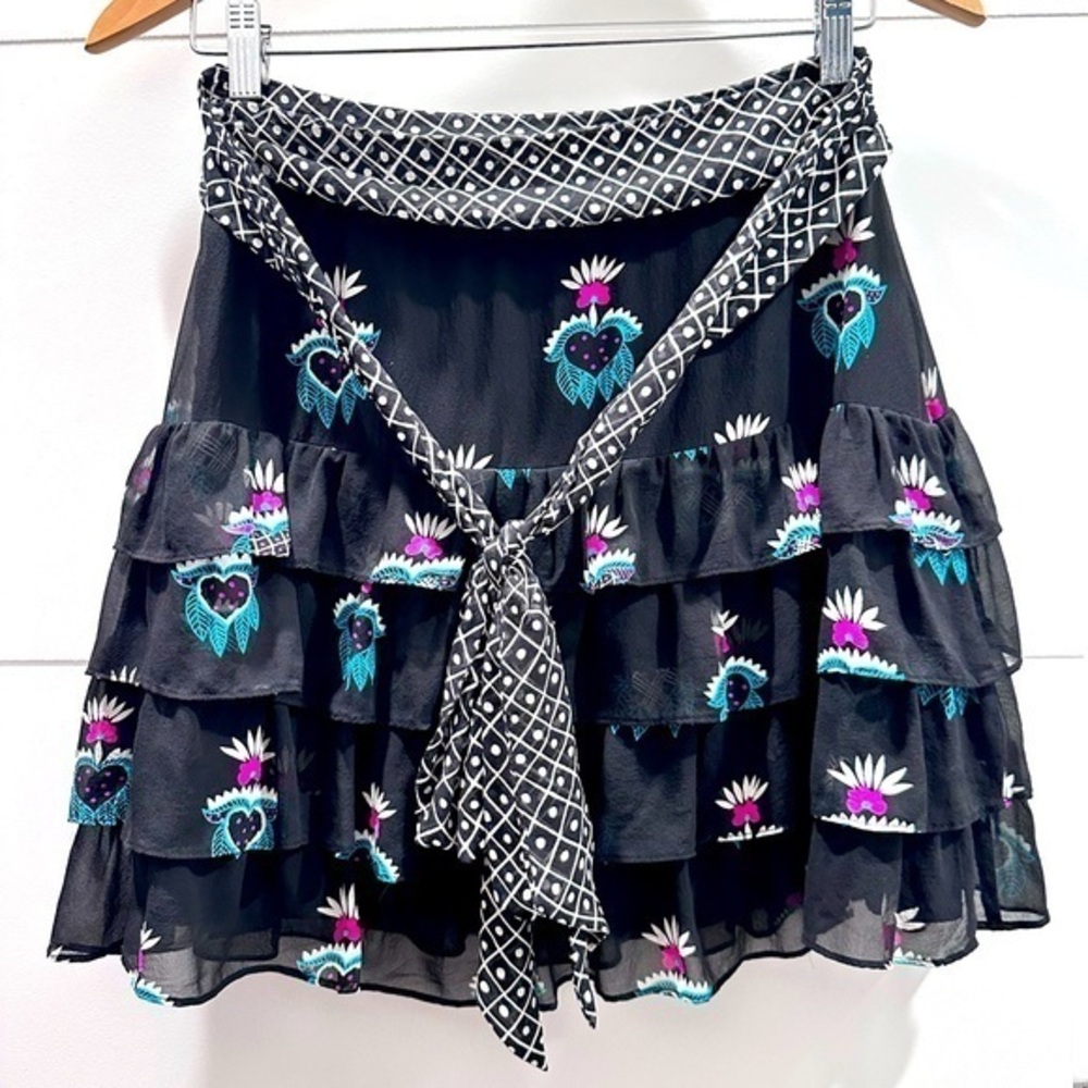 100% silk skirt by Express x Celia Birtwell layered side zip flare black size 2